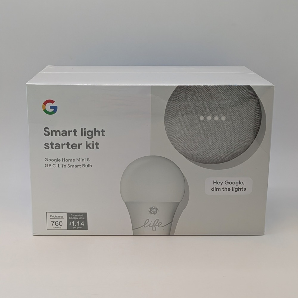 Google Smart Light Starter Kit (GA00518-US) New Unopened